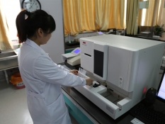 爱威AVE-764B全自动尿液有形分成分析仪