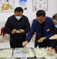 什么味的饺子最好吃？人情味！丨我院工会组织包饺子活动共庆“冬至”传统节日