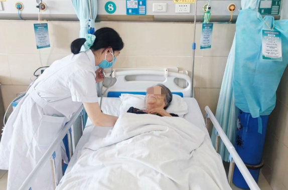多病共存看病“跑断腿”？全科医学科“一站式”诊疗，管全身慢病！